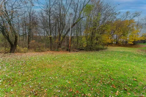 426 Violet Avenue Poughkeepsie NY 12601