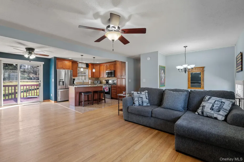 14 Lenape Road Newburgh NY 12550