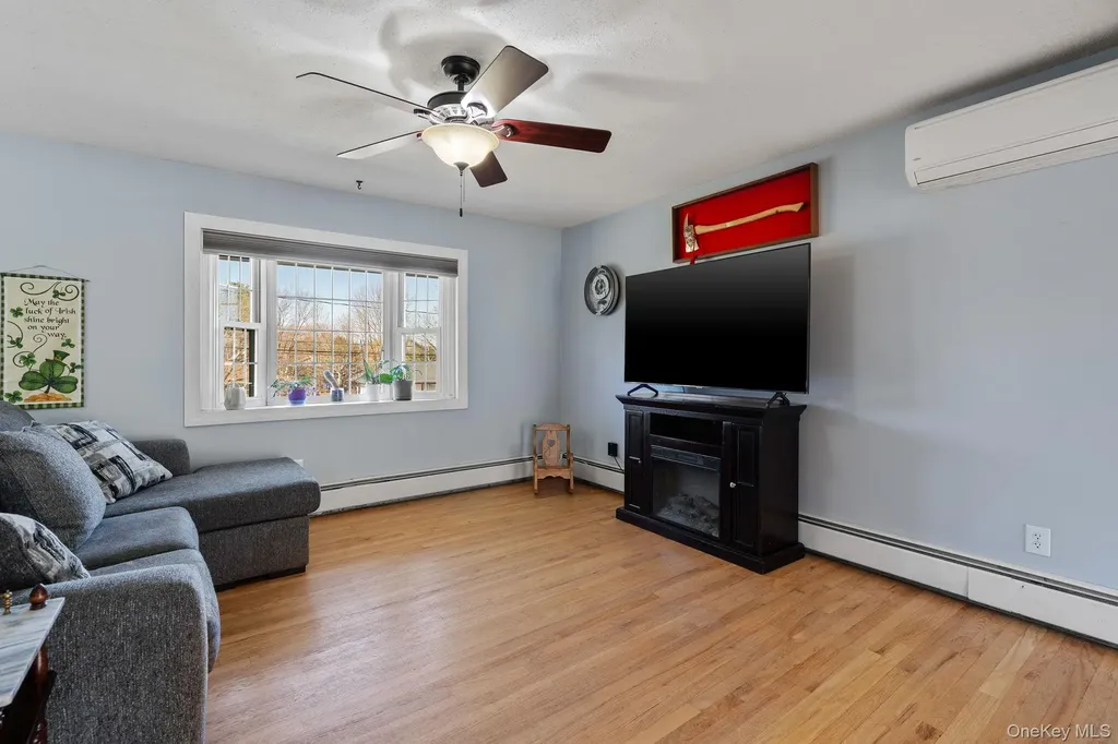 14 Lenape Road Newburgh NY 12550