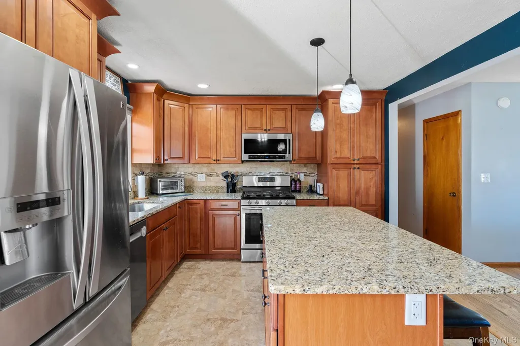 14 Lenape Road Newburgh NY 12550