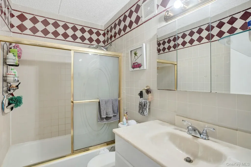 1308 33rd Avenue Astoria NY 11106