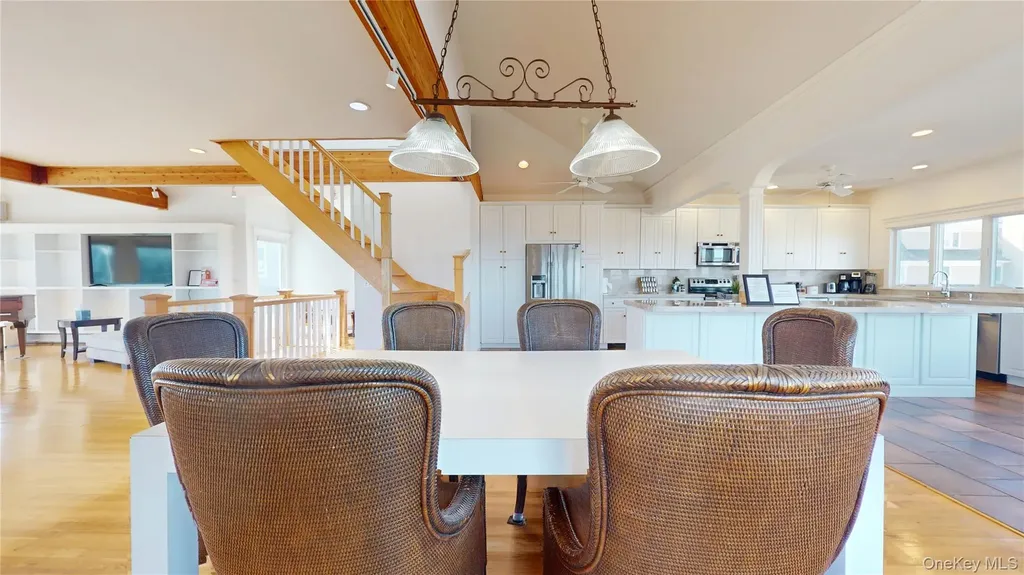 750 Dune Road Westhampton Dunes NY 11978