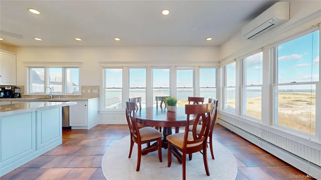 750 Dune Road Westhampton Dunes NY 11978