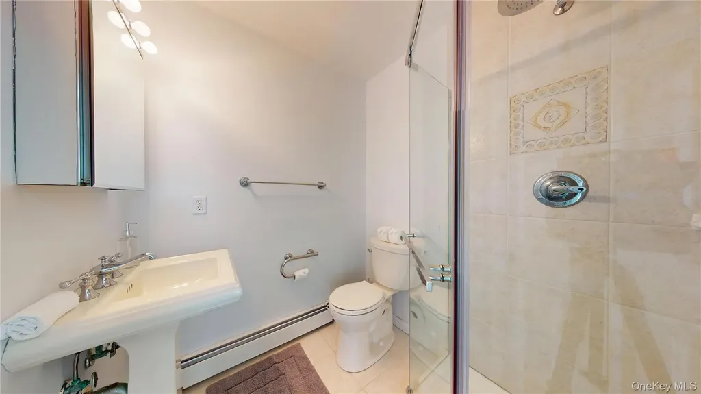 750 Dune Road Westhampton Dunes NY 11978
