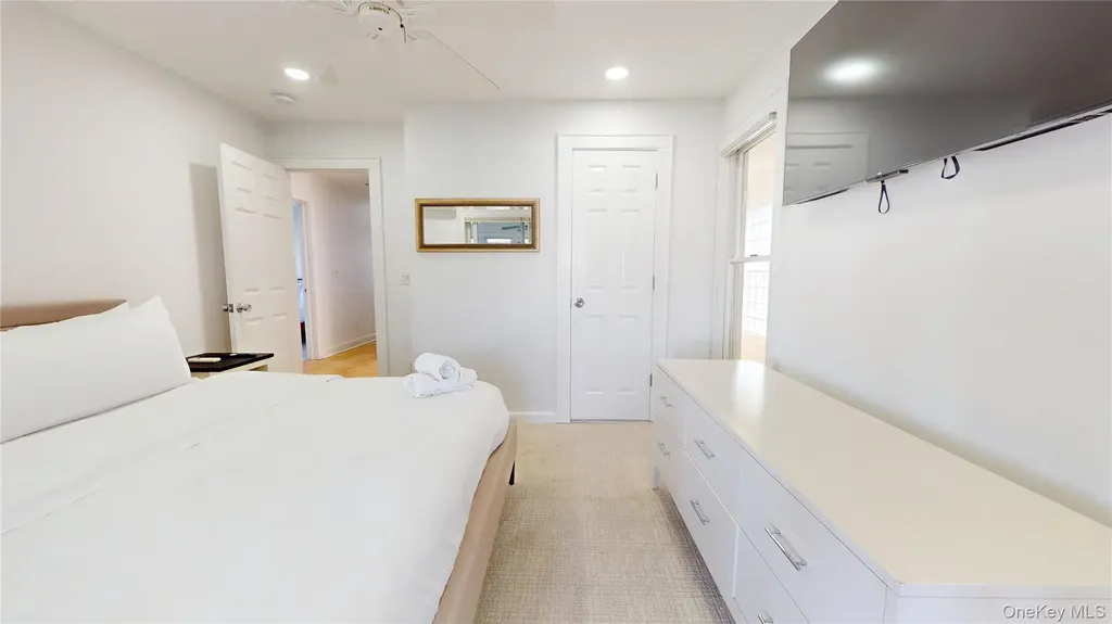 750 Dune Road Westhampton Dunes NY 11978