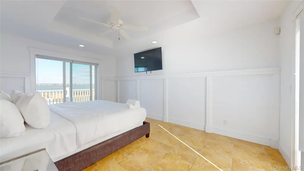 750 Dune Road Westhampton Dunes NY 11978