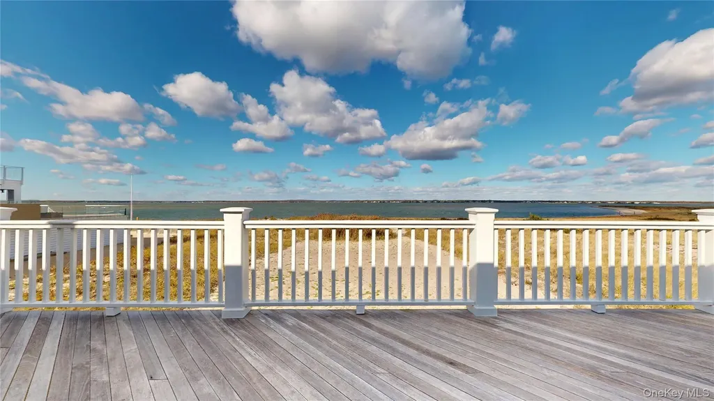 750 Dune Road Westhampton Dunes NY 11978