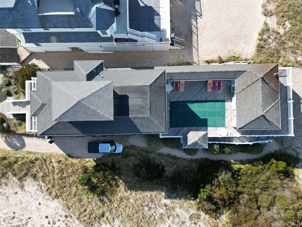 750 Dune Road Westhampton Dunes NY 11978
