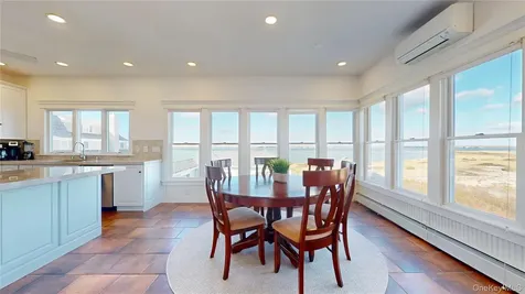 750 Dune Road Westhampton Dunes NY 11978
