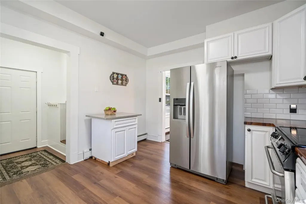 64 Vernon Avenue Mastic NY 11950