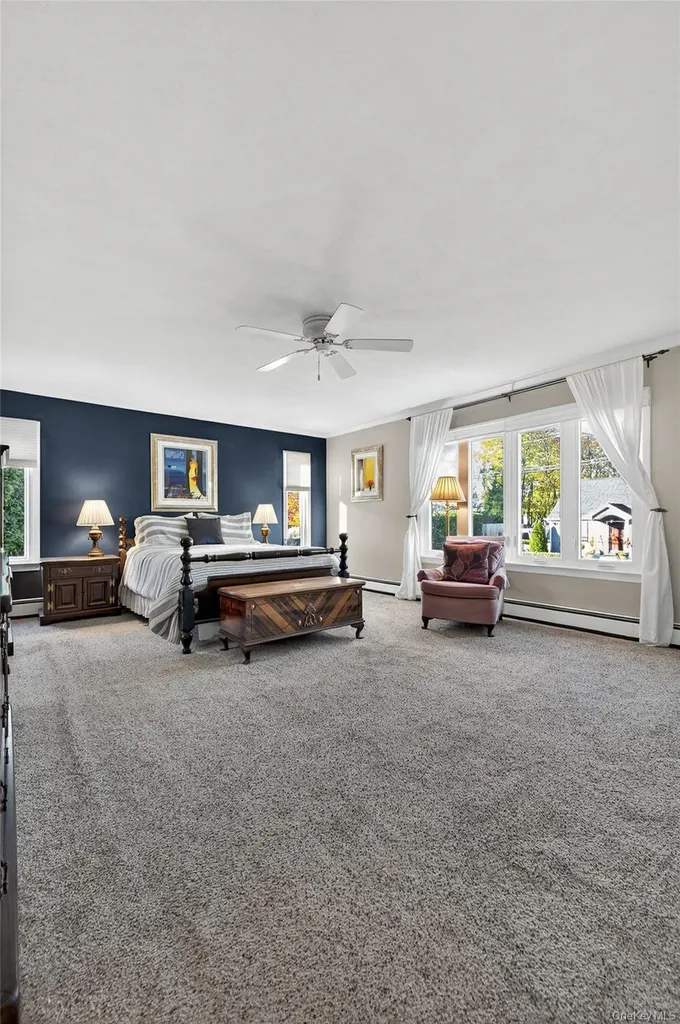 21 Forest Road Kings Park NY 11754