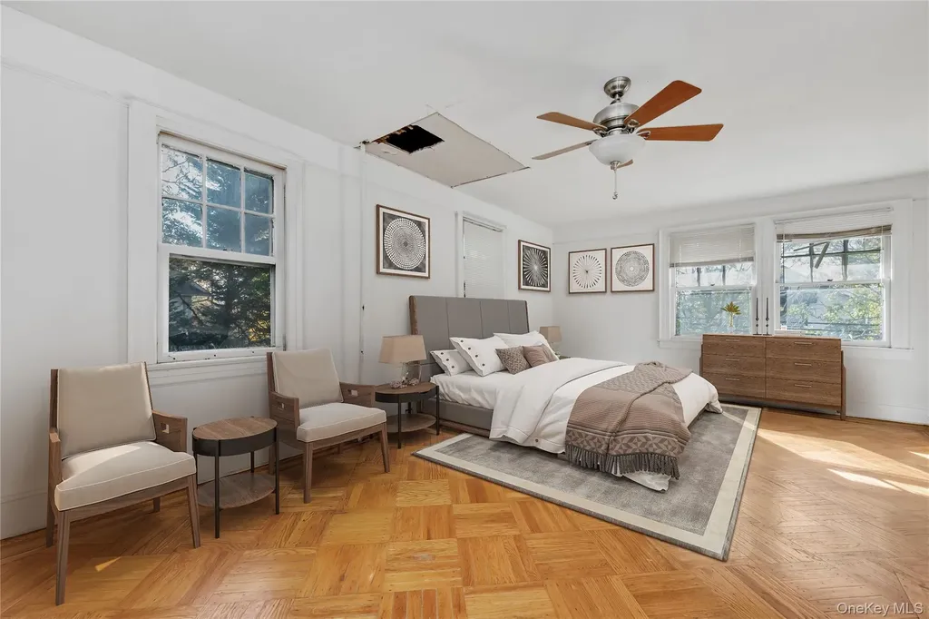 73 Peterson Place Lynbrook NY 11563