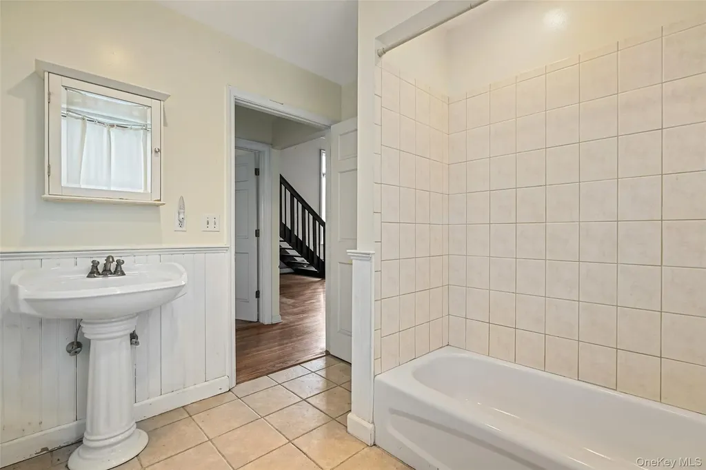 22 Raspberry Lane Carmel NY 10512
