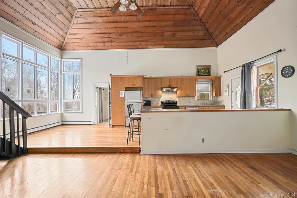 22 Raspberry Lane Carmel NY 10512