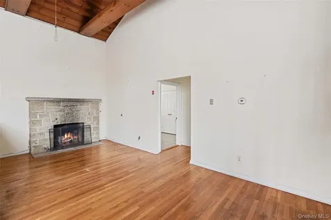 22 Raspberry Lane Carmel NY 10512