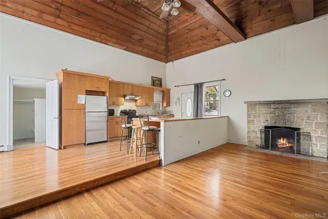 22 Raspberry Lane Carmel NY 10512