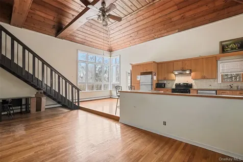 22 Raspberry Lane Carmel NY 10512