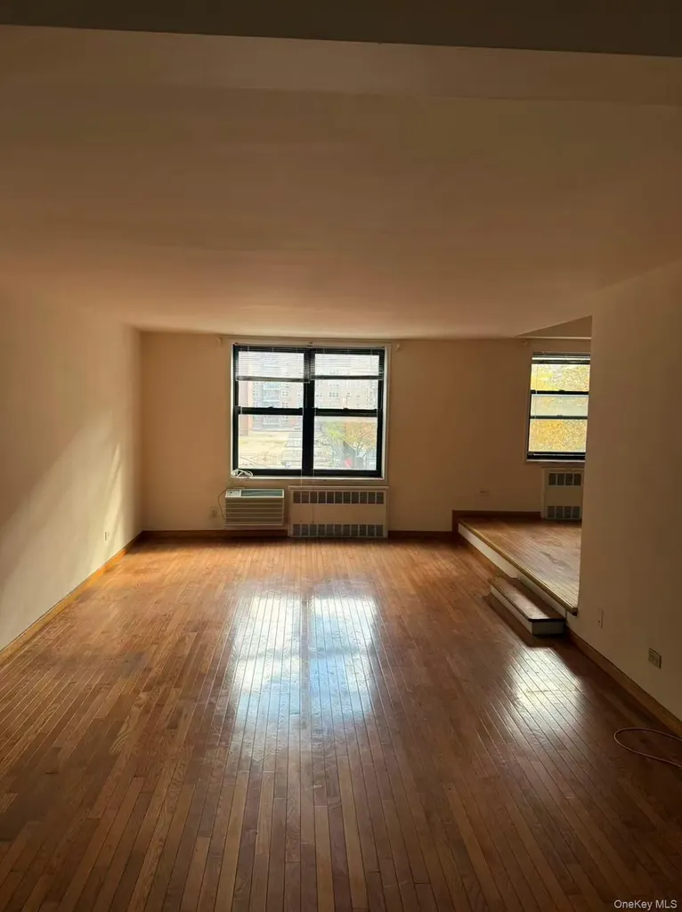 138-15 Franklin Avenue Flushing NY 11355