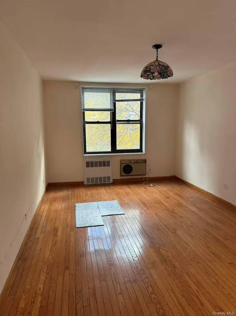 138-15 Franklin Avenue Flushing NY 11355