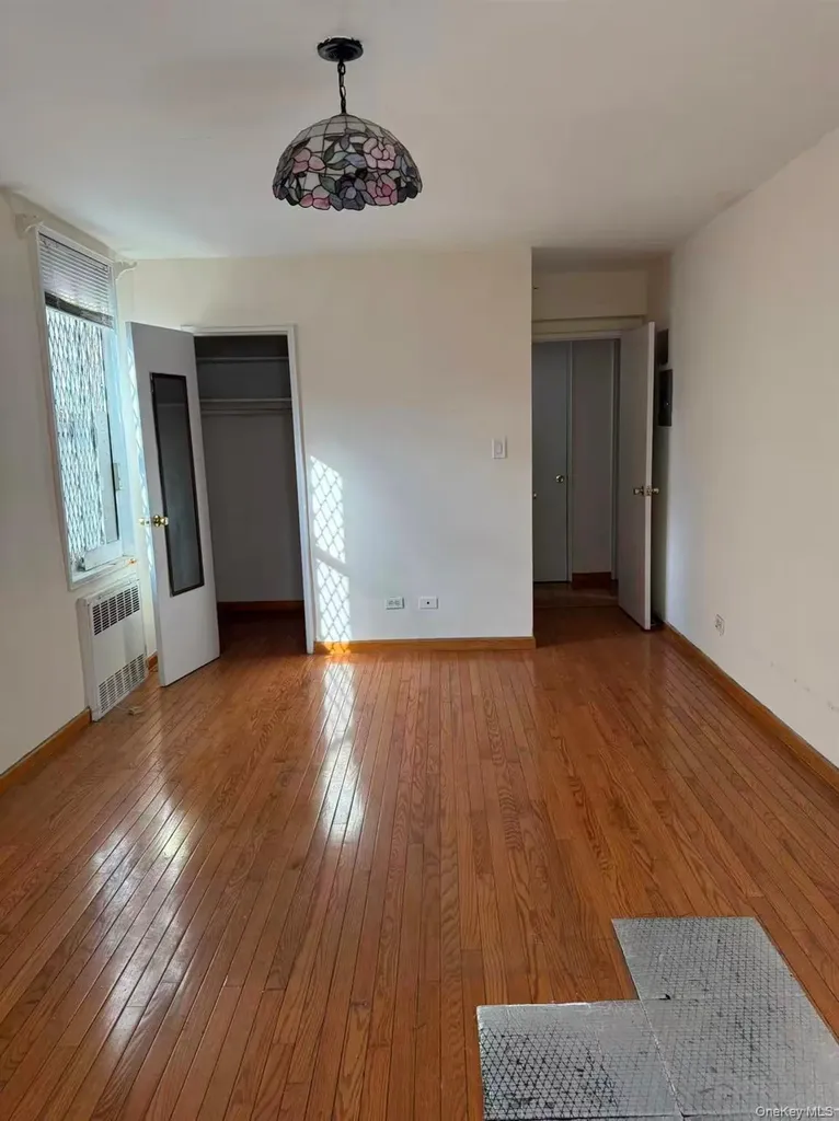 138-15 Franklin Avenue Flushing NY 11355