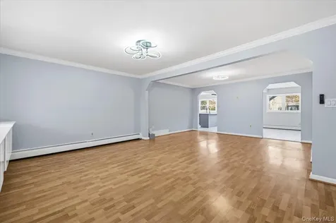 962 Washington Street Baldwin NY 11510