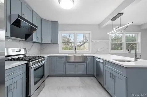 962 Washington Street Baldwin NY 11510