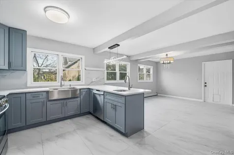 962 Washington Street Baldwin NY 11510