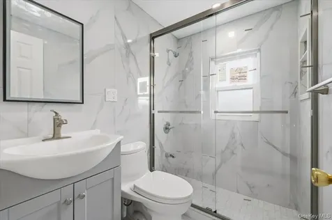 962 Washington Street Baldwin NY 11510