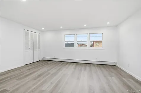 962 Washington Street Baldwin NY 11510