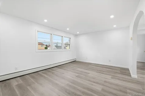 962 Washington Street Baldwin NY 11510