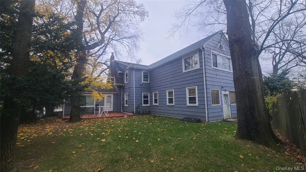 2 Addison Lane Greenvale NY 11548