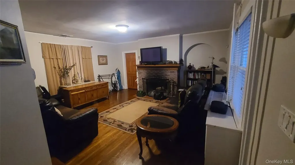 2 Addison Lane Greenvale NY 11548