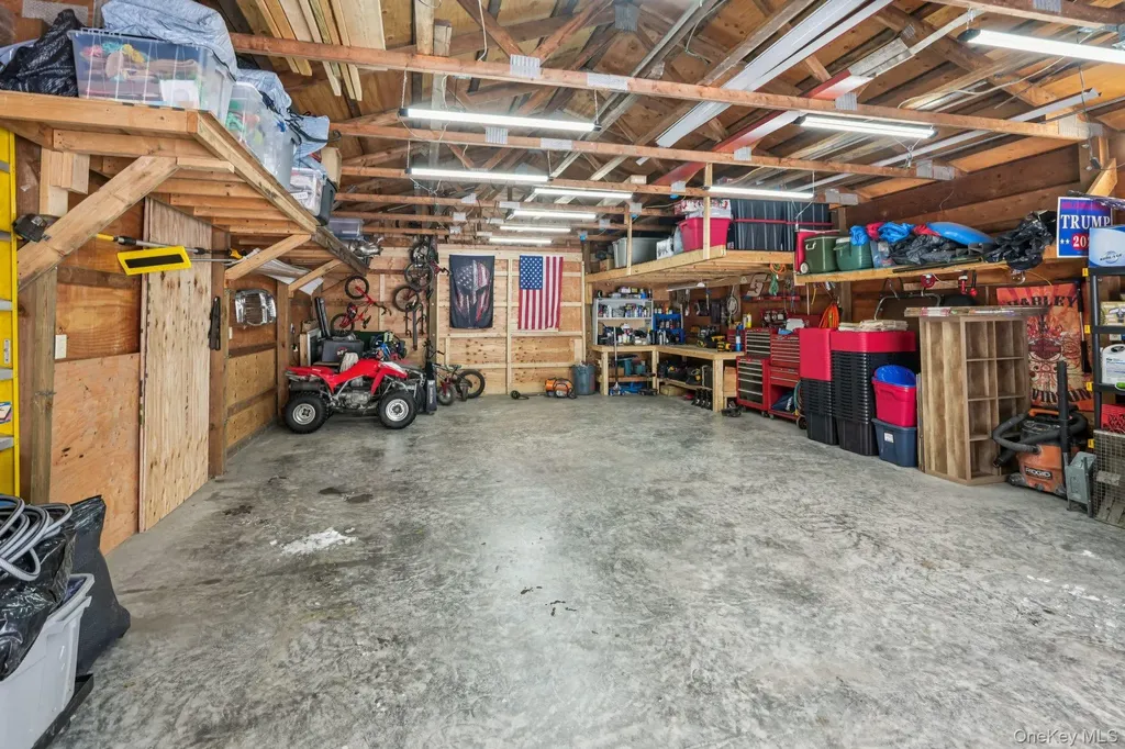 184 Quaker Street Wallkill NY 12589
