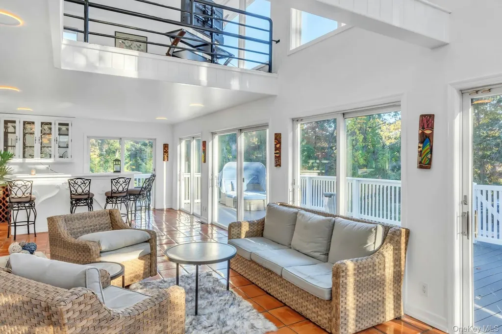 19 Bay Woods Drive Hampton Bays NY 11946