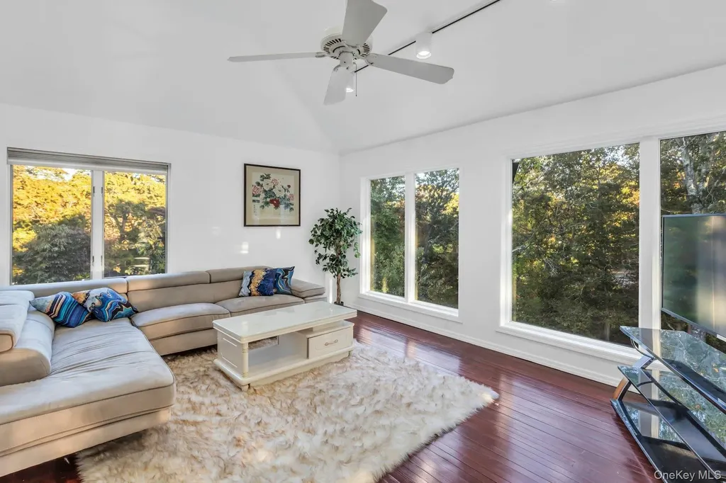 19 Bay Woods Drive Hampton Bays NY 11946