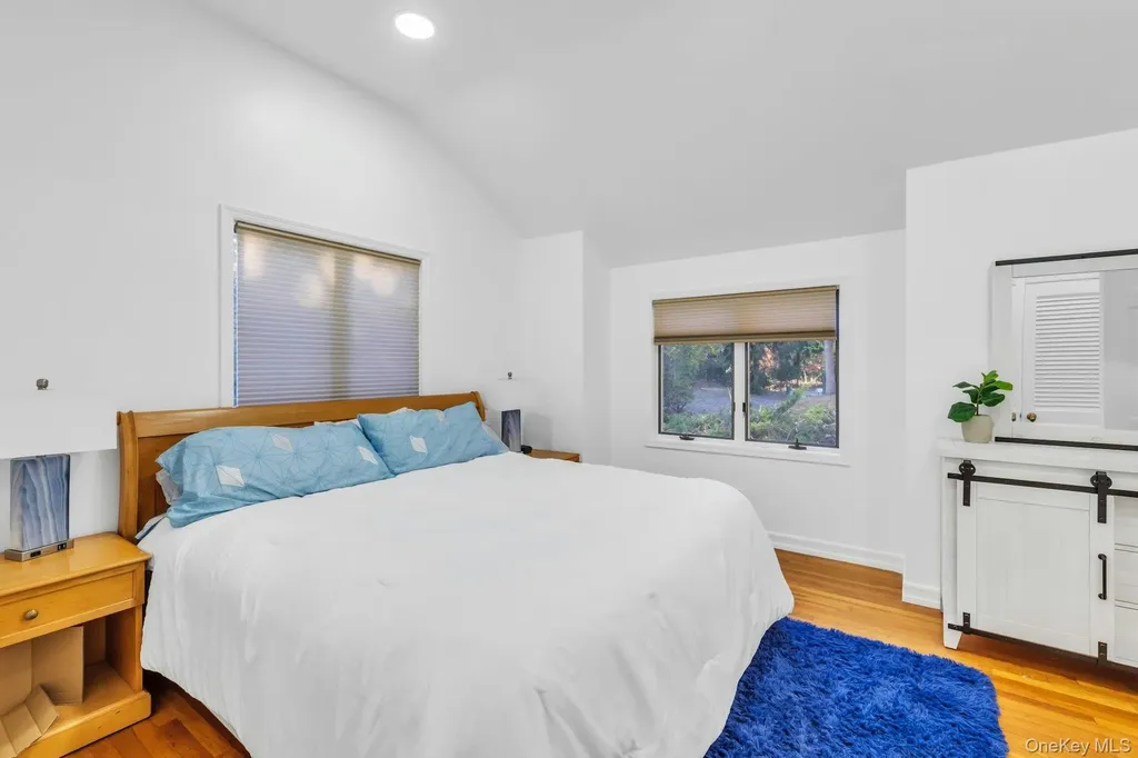 19 Bay Woods Drive Hampton Bays NY 11946