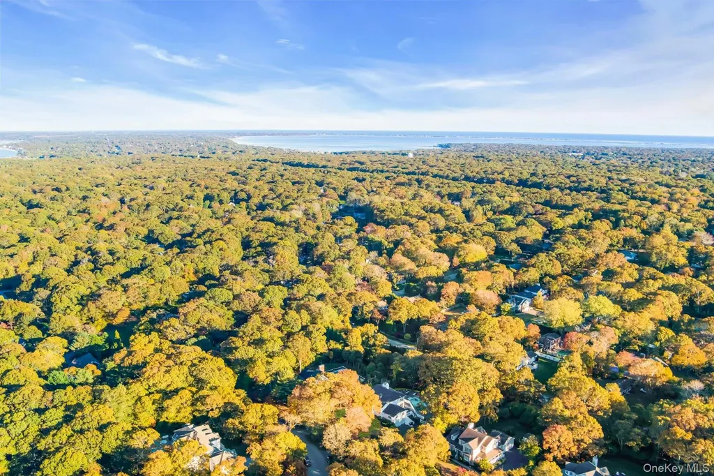 19 Bay Woods Drive Hampton Bays NY 11946