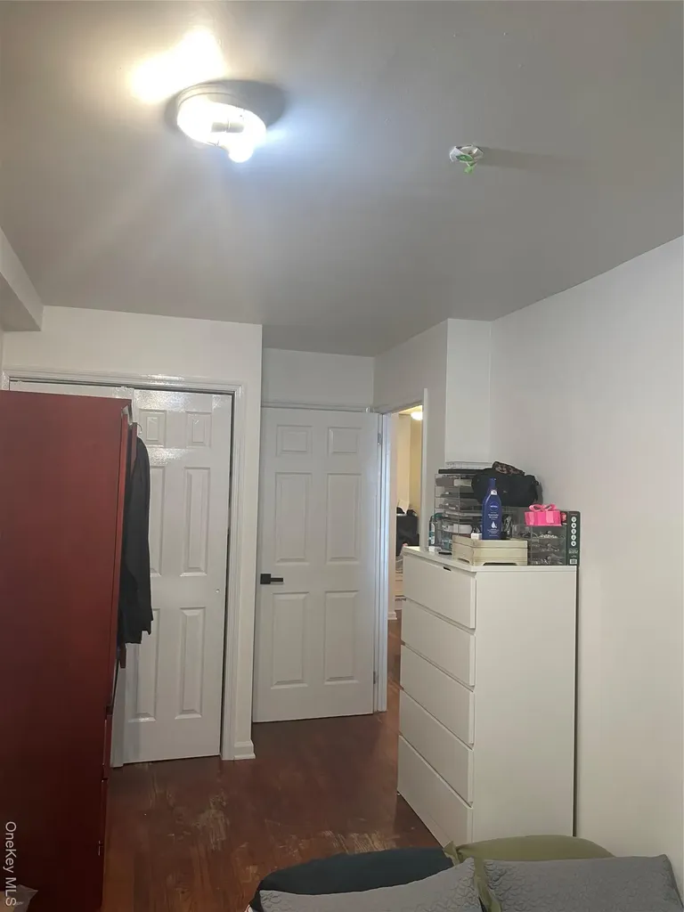 108-20/22 38th Avenue Corona NY 11368