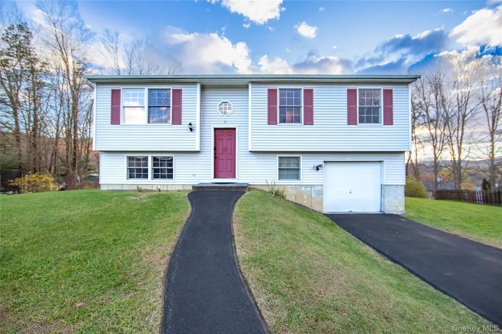 9 Nicole Lane Wingdale NY 12594