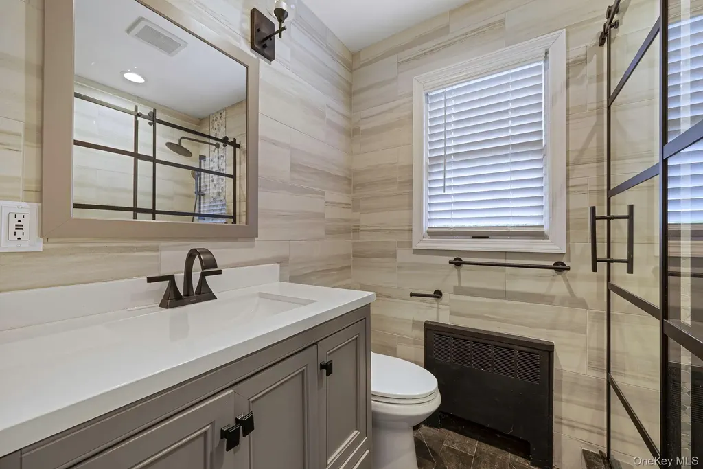 50 Mole Place Amityville NY 11701