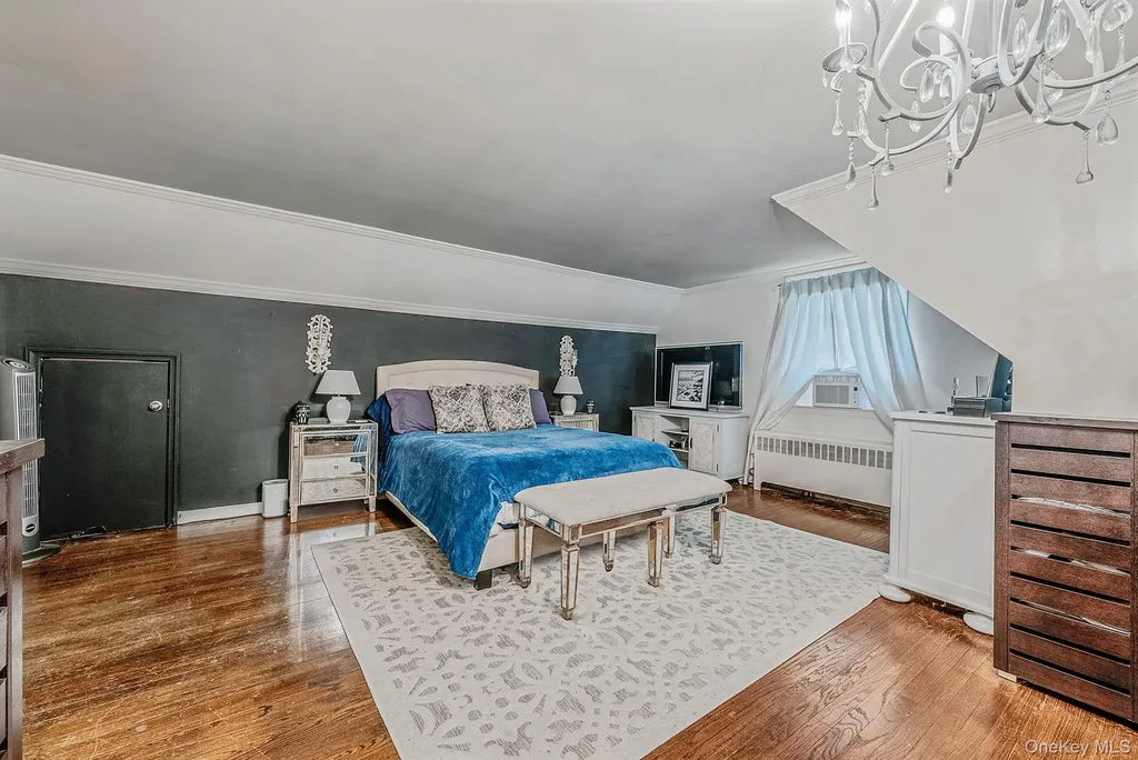 50 Mole Place Amityville NY 11701