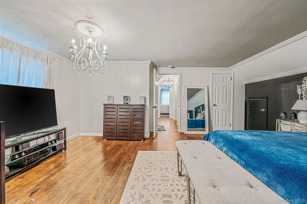 50 Mole Place Amityville NY 11701
