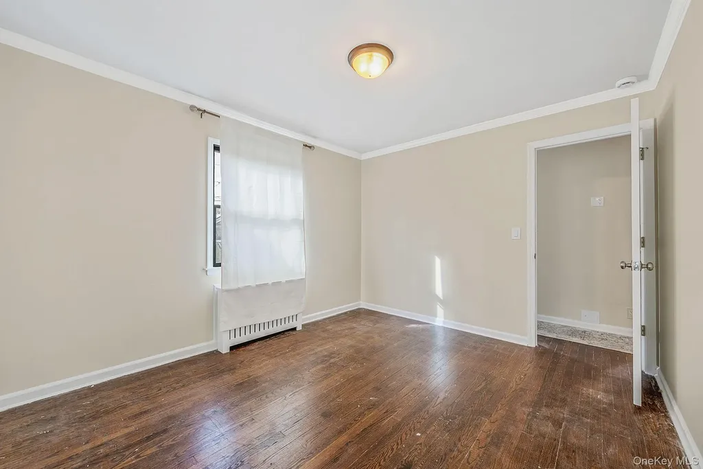 50 Mole Place Amityville NY 11701