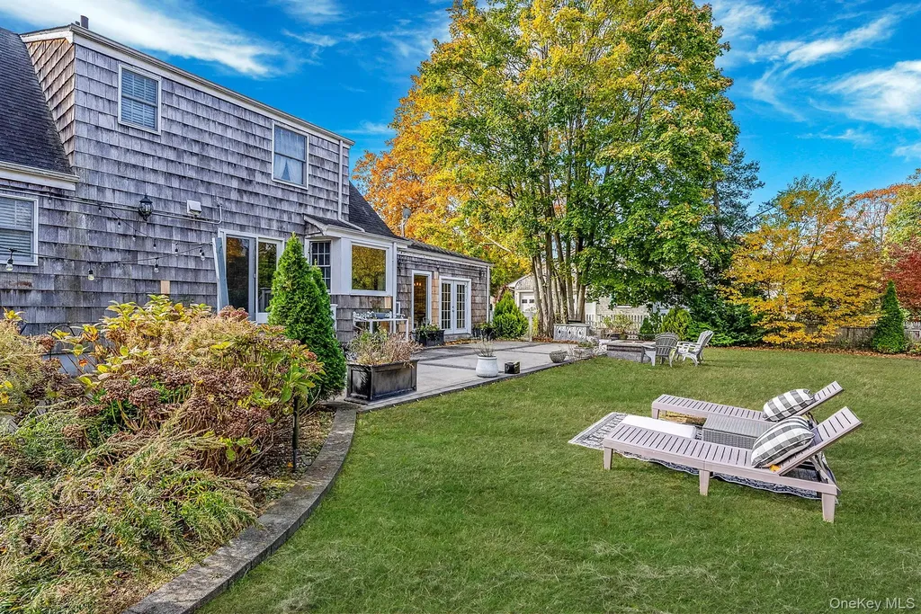 50 Mole Place Amityville NY 11701