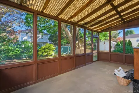 65 Grant Avenue Albertson NY 11507