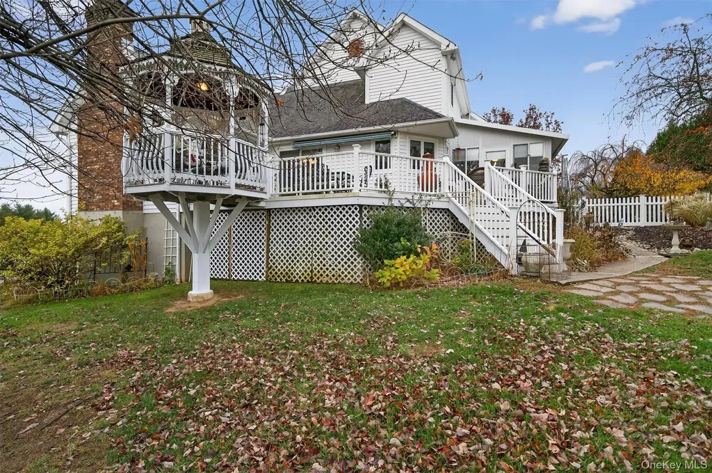 31 Almond Tree Lane Warwick NY 10990