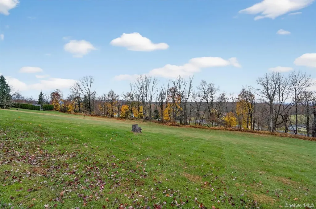 31 Almond Tree Lane Warwick NY 10990