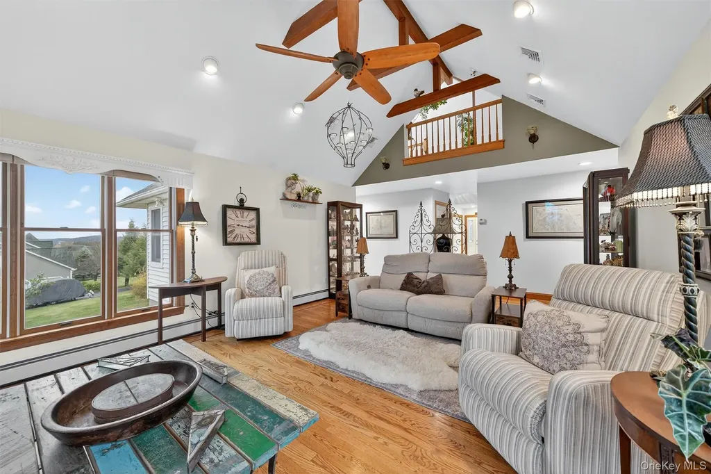 31 Almond Tree Lane Warwick NY 10990