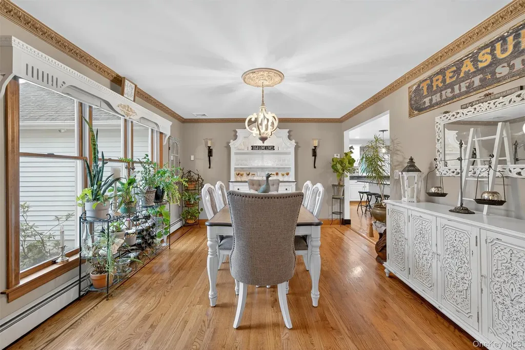 31 Almond Tree Lane Warwick NY 10990