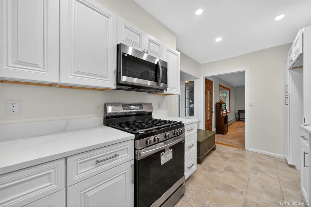 126 Mountaindale Road Yonkers NY 10710